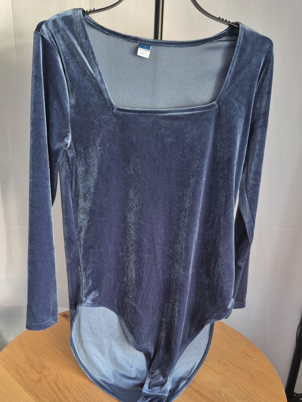Old Navy Velvet Long-Sleeve Square Neck Bodysuit - Deep Blue